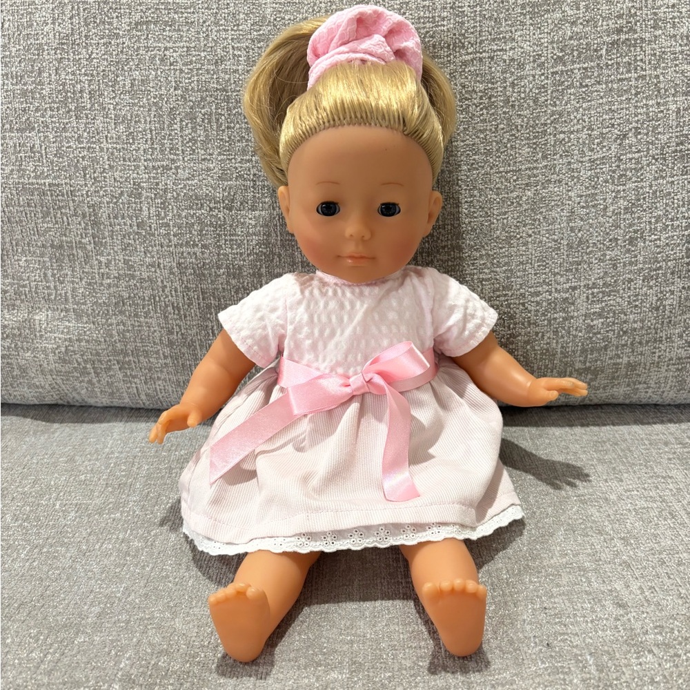 COROLLE LES CLASSIQUES 14 INCH VANILLA SCENTED DOLL